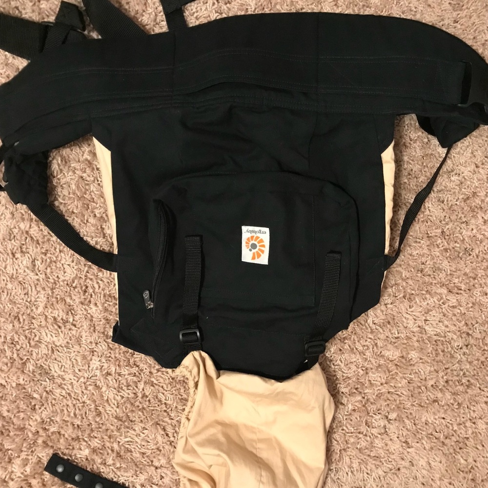 Ergobaby with infant insert- EUC